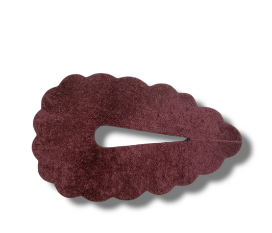 Velvet Maroon 3" Scalloped Snap Clip