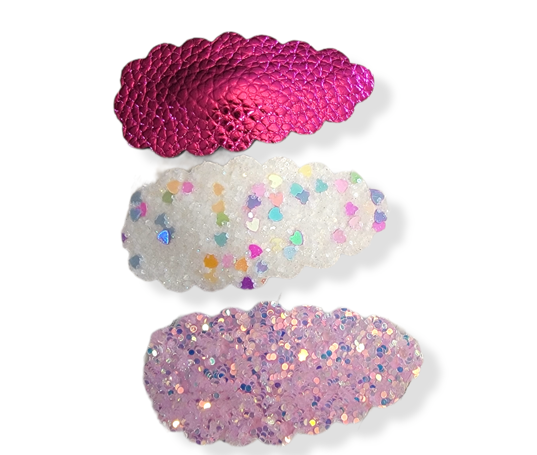 White Glitter Hearts Snap Clip Set