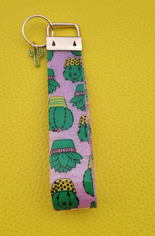 Hug Me Cactus Wristlet