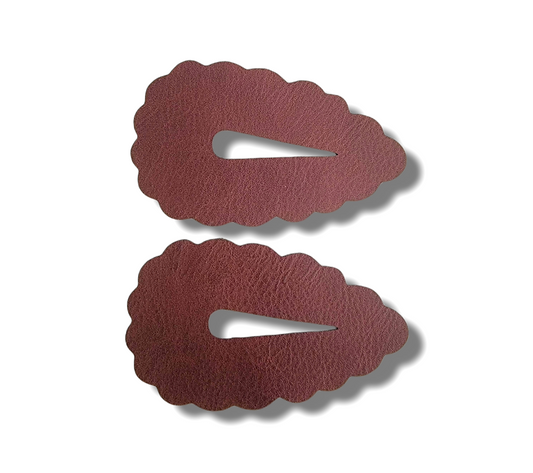 Maroon 3" Scalloped Snap Clip Set