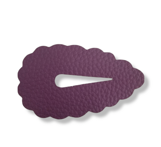 Lavender 3" Scalloped Snap Clip