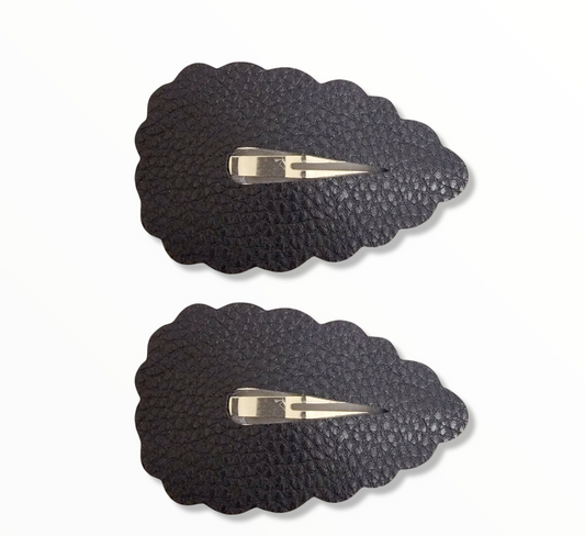 Black 3" Scalloped Snap Clip Set